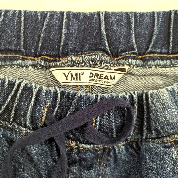 YMI Elastic Waist Denim Shorts - Picture 4 of 5